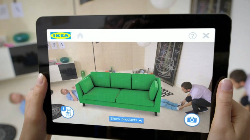 4 Ecommerce Technology Trends You’ll Want to Know to be Successful